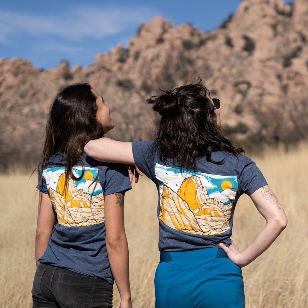Women's Cochise Stronghold Access Fund T-Shirt - Medium, but fits Small
